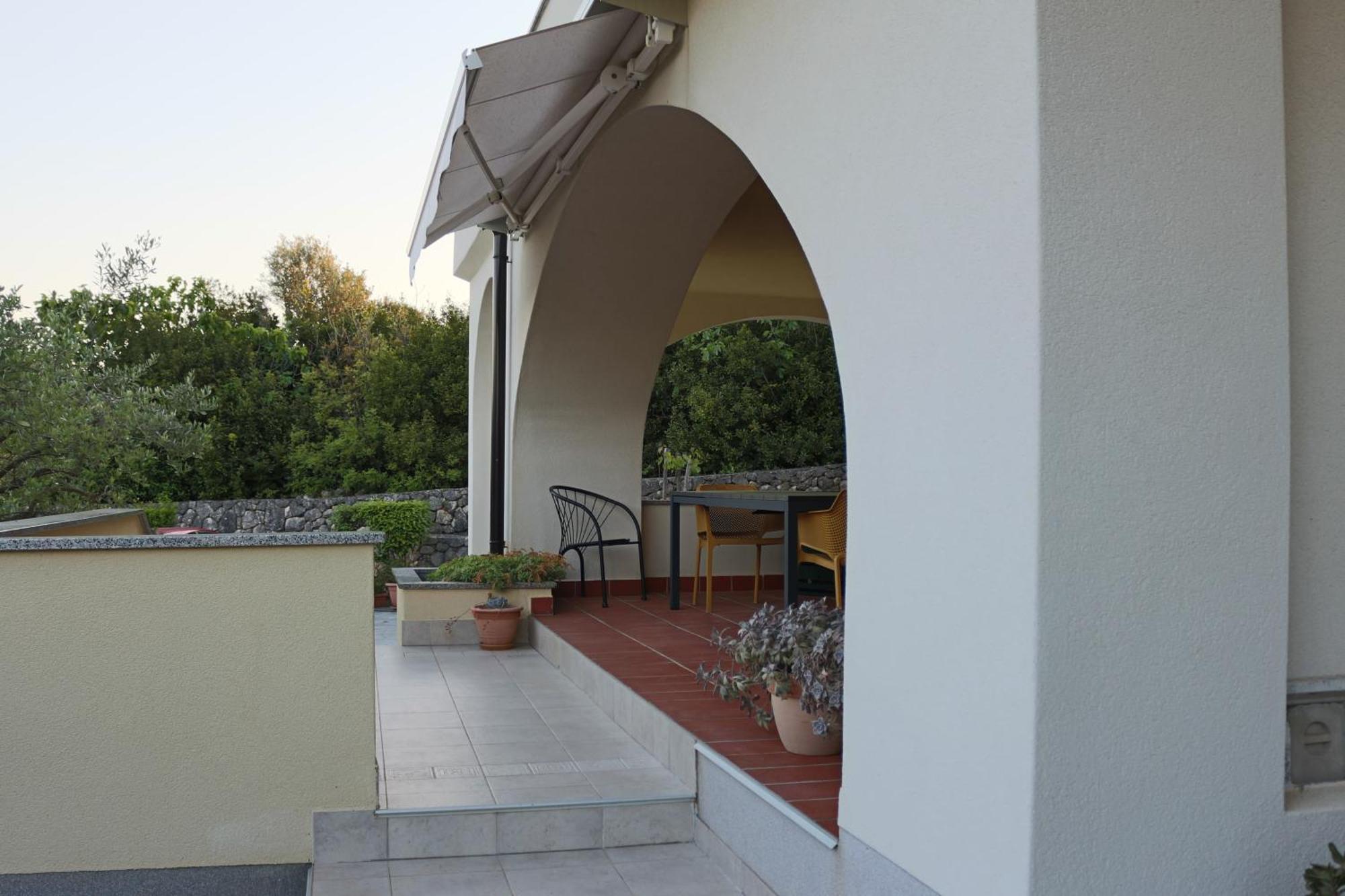 Ferienwohnung Apartman Mariolina Krk Town Exterior foto