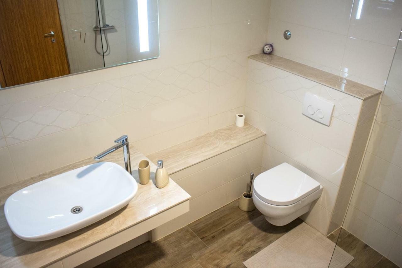 Ferienwohnung Apartman Mariolina Krk Town Exterior foto