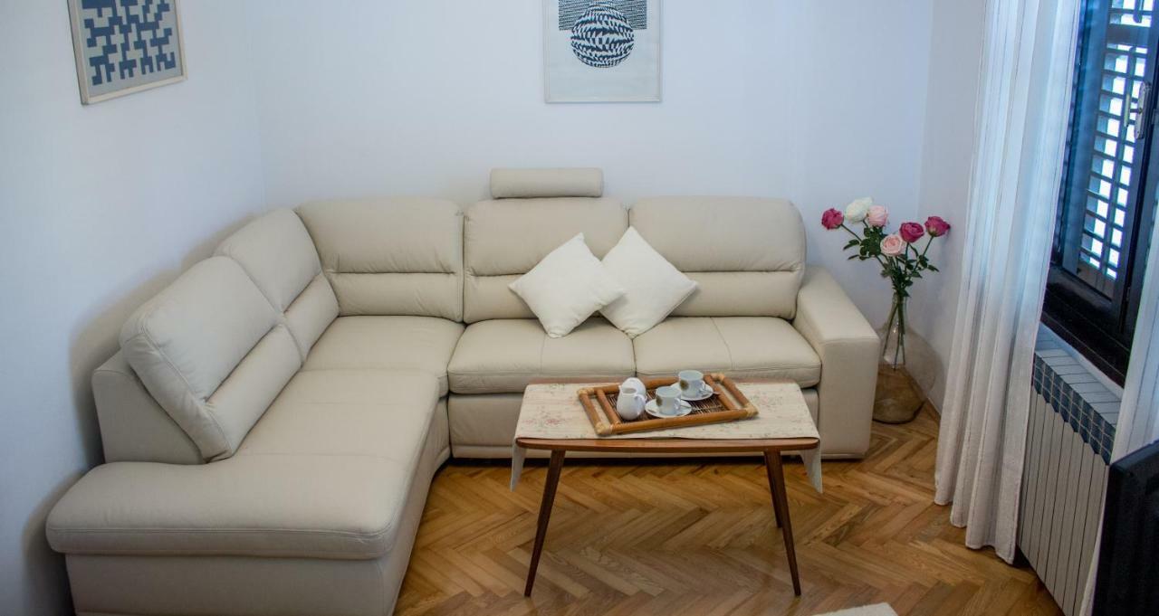 Ferienwohnung Apartman Mariolina Krk Town Exterior foto